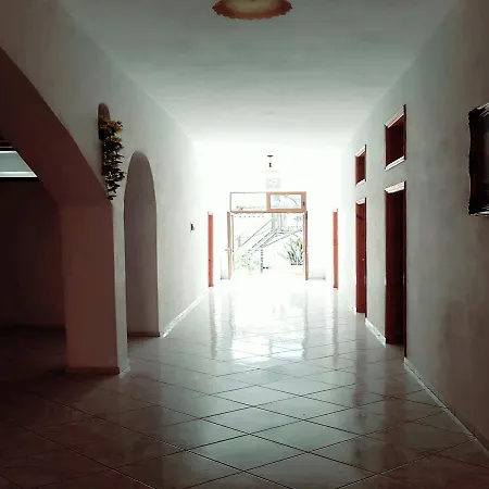 Hotel Armanda *